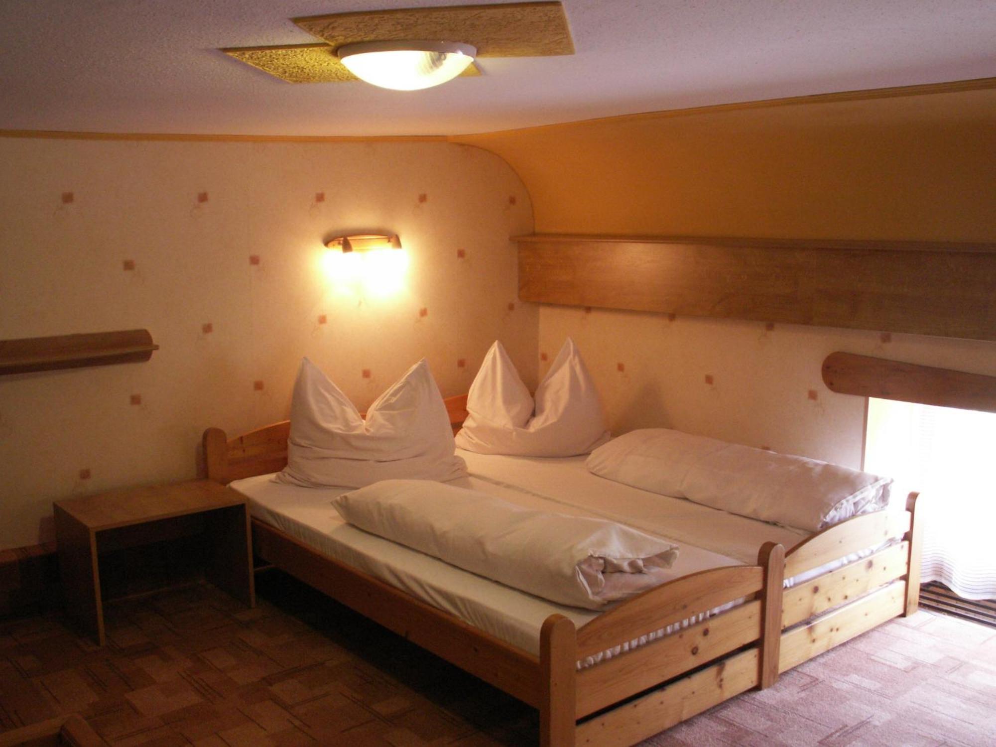 Hotel Lesni Dum Janske Lazne Room photo