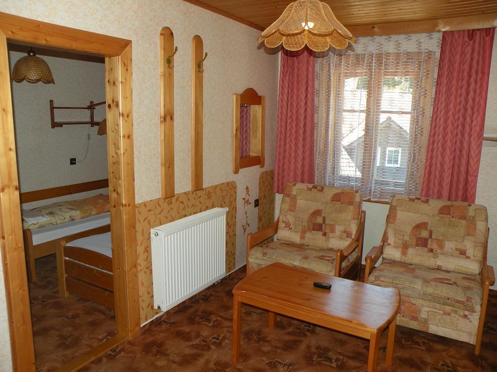 Hotel Lesni Dum Janske Lazne Room photo